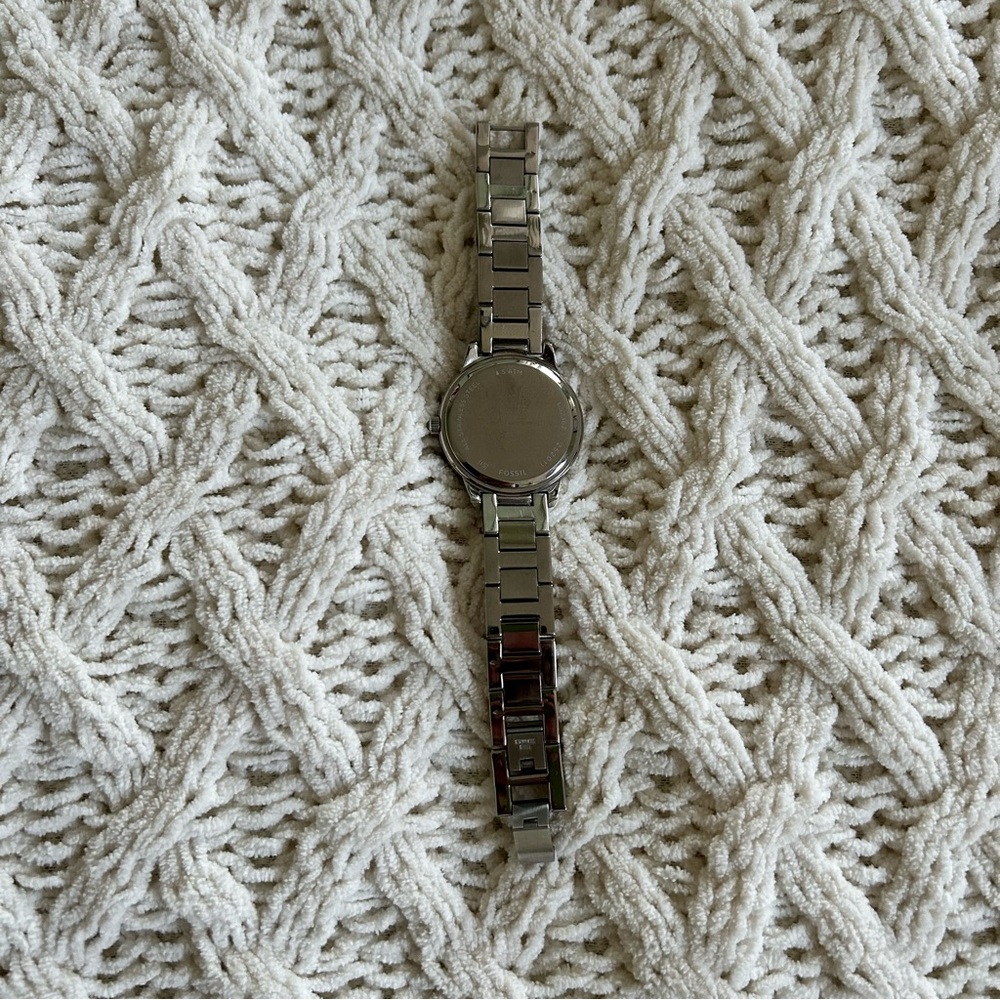 Fossil silver watch - Picture 6 of 8